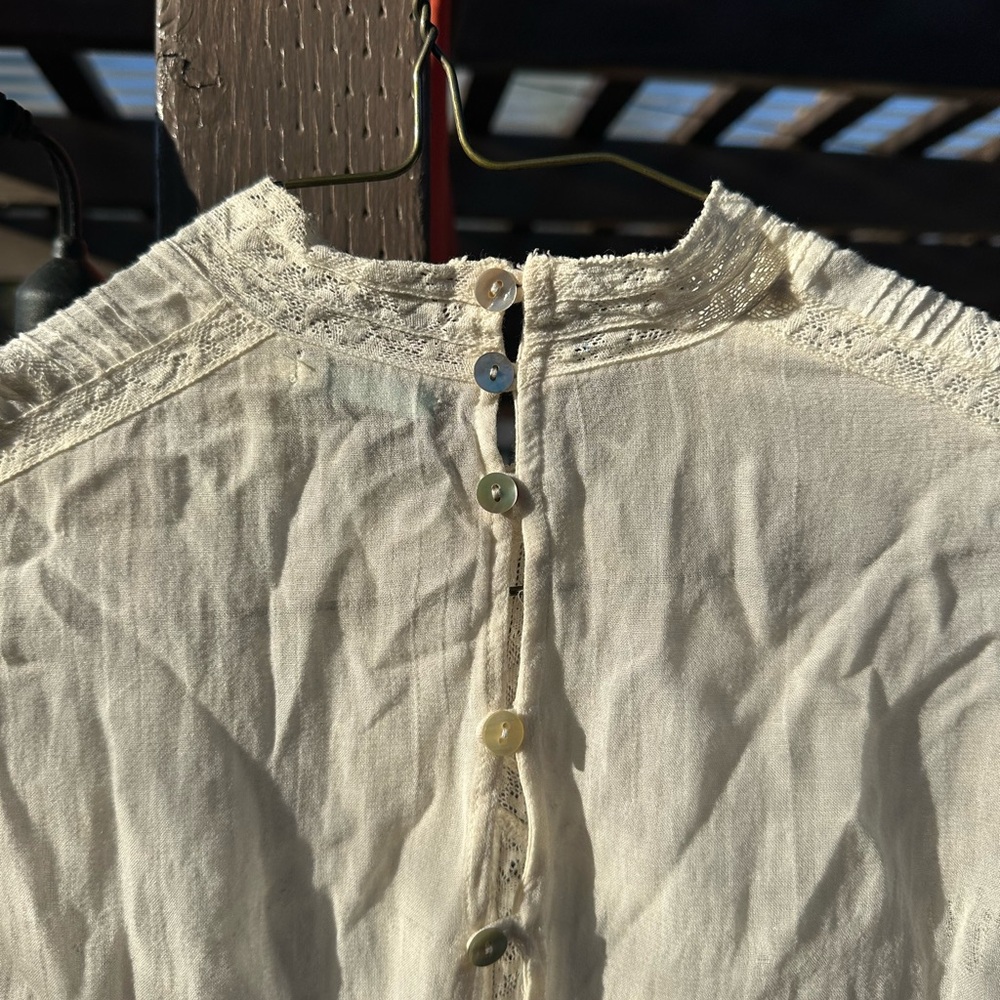 kimchi blue victorian blouse - off white - Picture 3 of 4